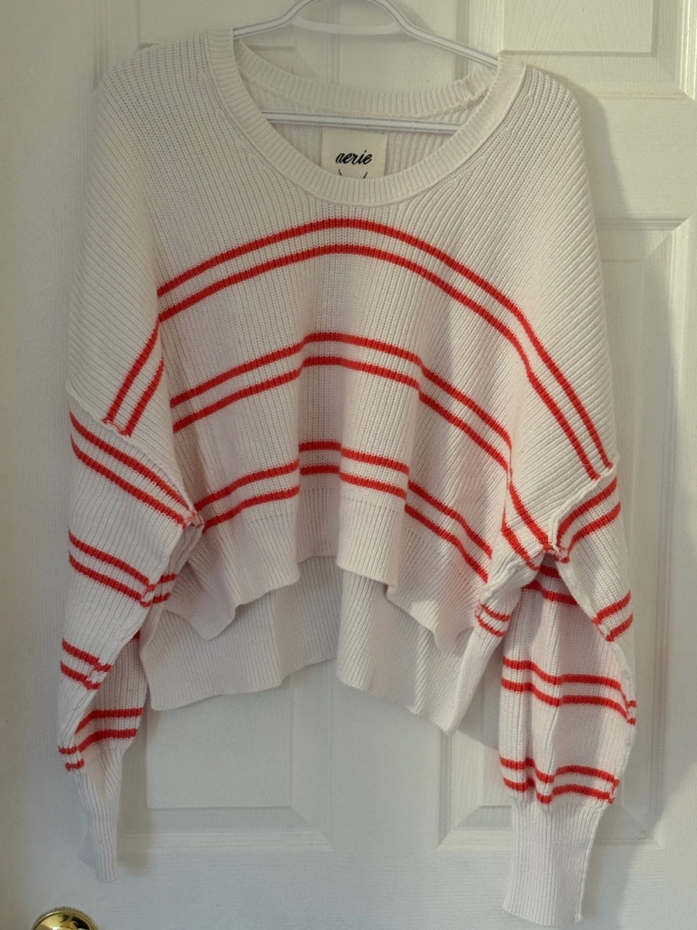 Women’s Aerie cropped sweater size L